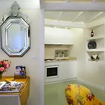 Navona Charming Flat 아파트