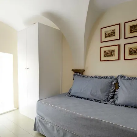 Navona Charming Flat Апартаменты